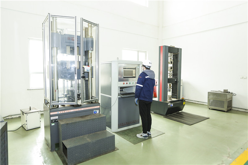 夏比冲压试验机